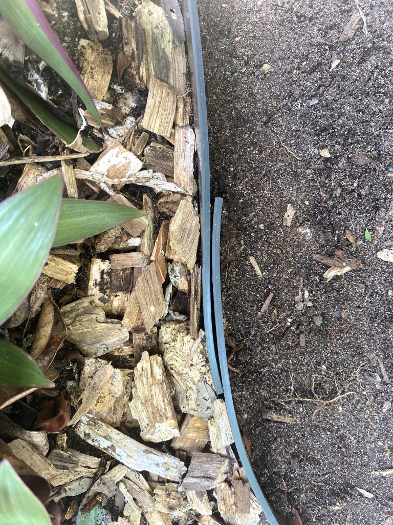 Garden / Lawn Edging (3mm thick) Black Recycled Plastic Plastic Forests